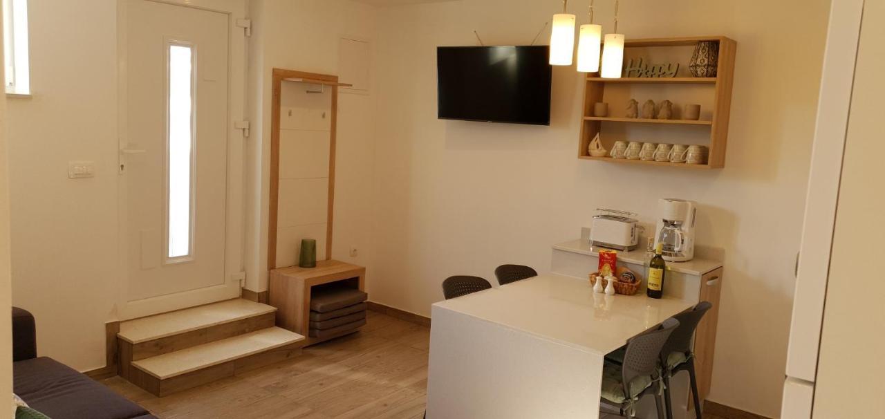 La Dolce Vita Apartments Unit 2 Posedarje Eksteriør bilde